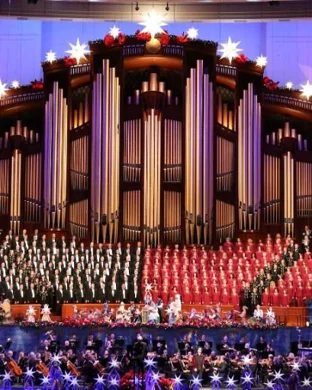 Presley's Country Christmas