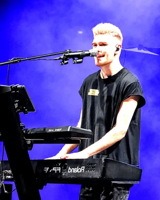 Colton Dixon